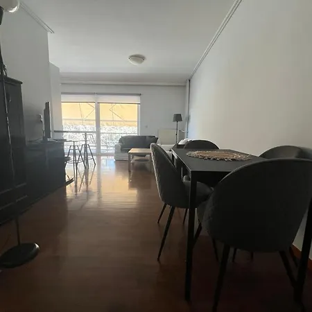 Glyfada Luxury Apartment Athens
